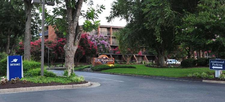 威廉斯堡马格鲁德堡历史酒店，温德姆Trademark精选(Fort Magruder Historic Williamsburg, Trademark by Wyndham)图片