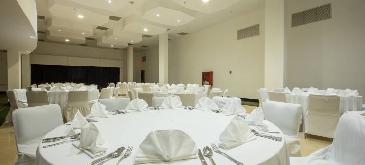 Holiday Inn Express 新拉莱多(Holiday Inn Express Nuevo Laredo)图片