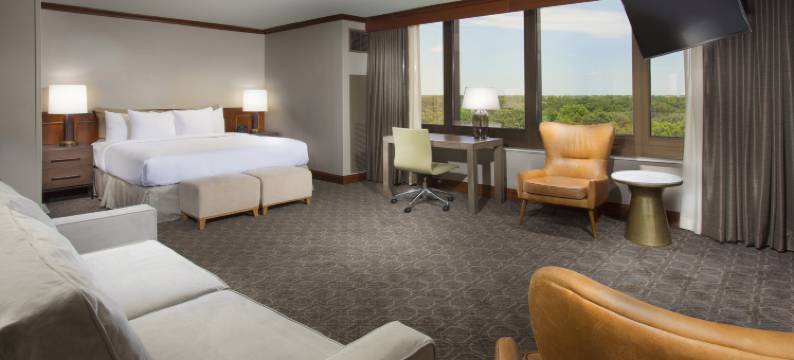 奥克布鲁克芝加哥希尔顿逸林酒店(DoubleTree by Hilton Chicago - Oak Brook)图片