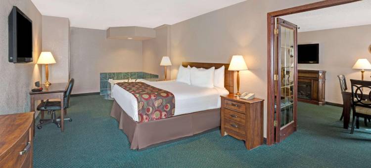 俾斯麦温德姆华美达酒店(Ramada by Wyndham Bismarck)图片