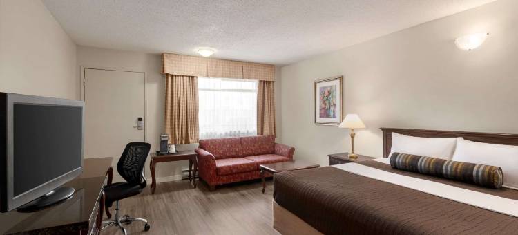 Travelodge by Wyndham Abbotsford Bakerview图片