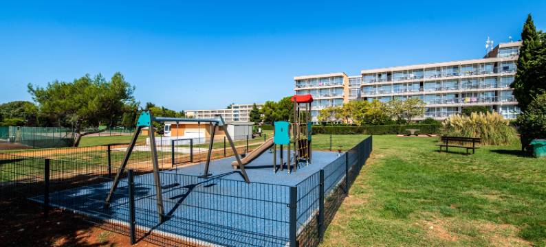 竞技场假日酒店(Arena Hotel Holiday)图片