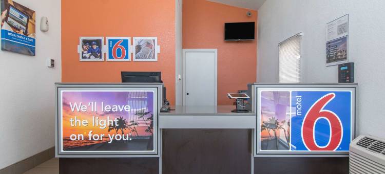 贝克斯菲尔德6号汽车旅馆(Motel 6 Bakersfield, CA - Central)图片