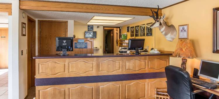 普朗霍恩洛治罗德威酒店(Rodeway Inn Pronghorn Lodge)图片
