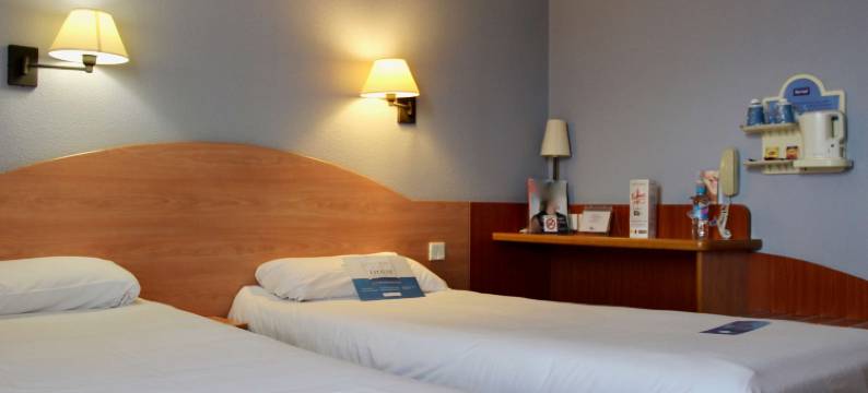 基里亚德布杰苏德酒店(Kyriad Bourges Sud)图片