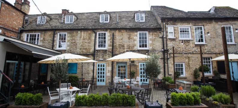 蓝野猪酒店(The Blue Boar)图片