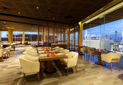 Family Selection at Grand Palladium Select Costa Mujeres - All Inclusive Hotel Overview