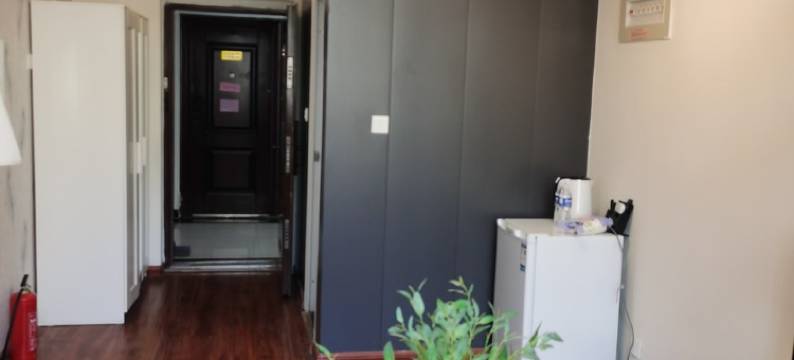 背包客1民宿(长城路分店)图片