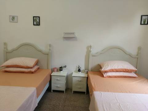 云上太阳驿站(齐云山公路分店)