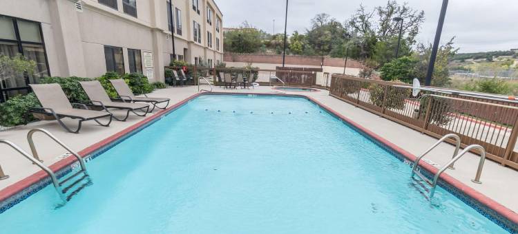 希尔顿欢朋酒店-克尔维尔(Hampton Inn Kerrville)图片