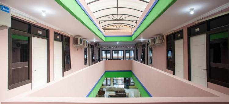 红多兹酒店-近佩特拉大学2号(RedDoorz Near Petra University 2)图片