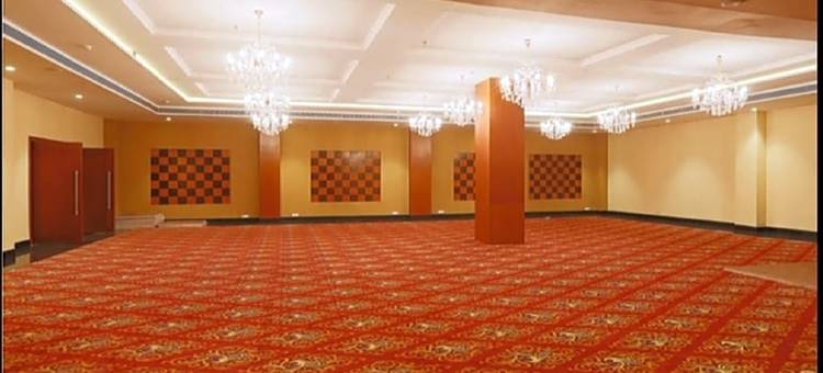 贾姆谢德布尔温德姆华美达酒店(Ramada by Wyndham Jamshedpur)图片