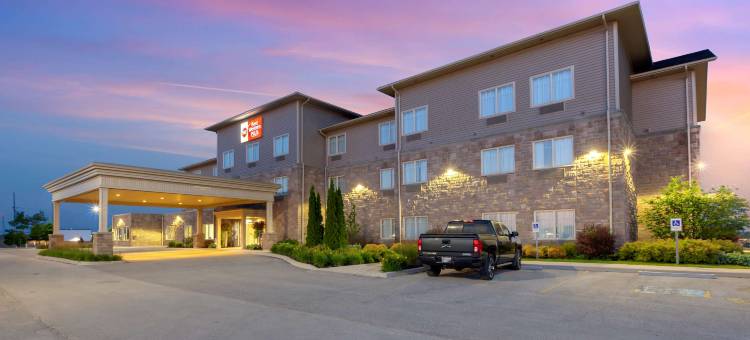 沃克顿贝斯特韦斯特优质酒店(Best Western Plus Walkerton Hotel  Conference Centre)图片