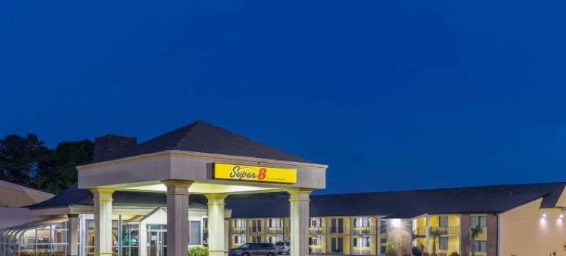 佐治亚麦克多诺温德姆速 8 酒店(Super 8 by Wyndham McDonough GA)图片