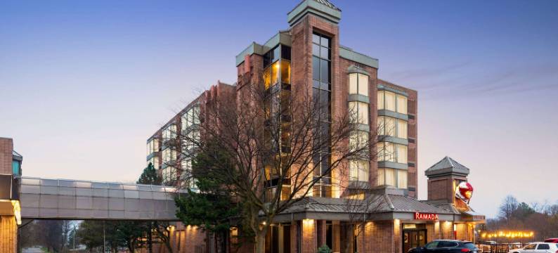 尼亚加拉瀑布华美达广场酒店(Ramada Plaza by Wyndham Niagara Falls)图片