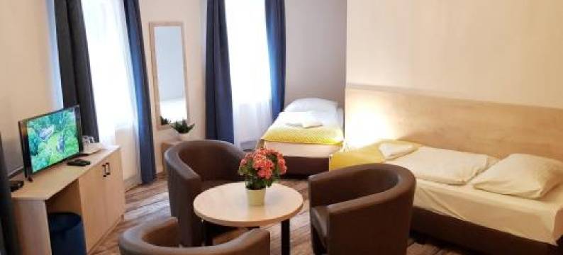 Erdovarazs Panzio图片