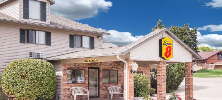 门罗温德姆速8酒店(Super 8 by Wyndham Monroe WI)图片