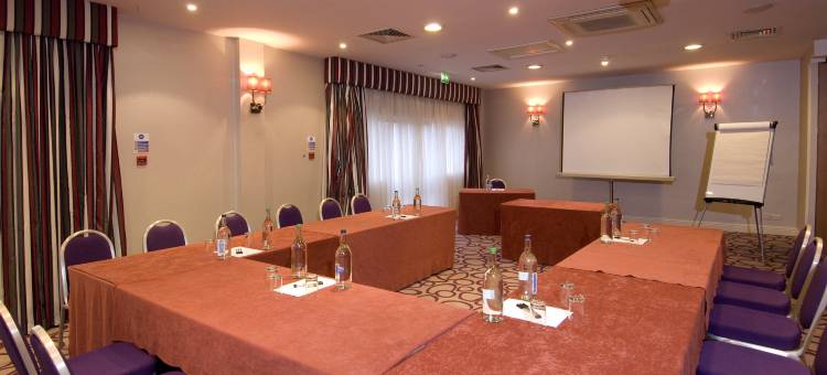 普瑞米尔曼彻斯特老特拉福德酒店(Premier Inn Manchester Old Trafford)图片