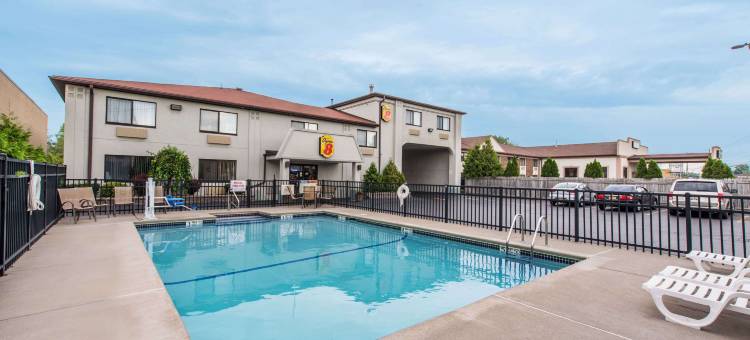 纽约州尼加拉瀑布温德姆速 8 酒店(Super 8 by Wyndham Niagara Falls NY)图片