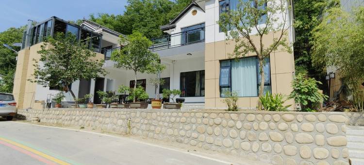 铁路小镇民宿图片