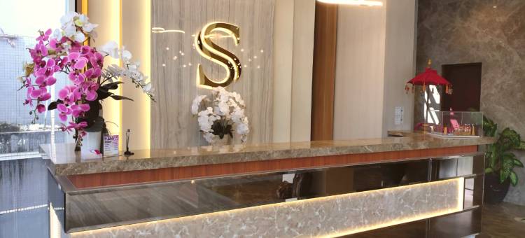 泗水河景酒店(Surabaya River View Hotel)图片