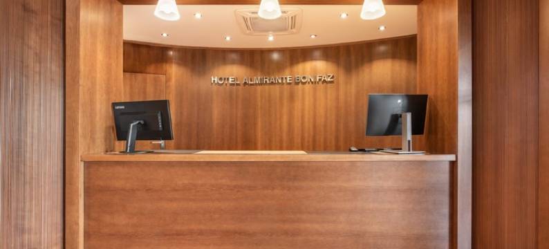 克里索尔波尼法兹海军上将酒店(Crisol Almirante Bonifaz)图片