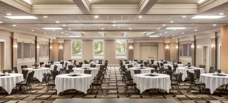 格兰德卡尔加里机场酒店及会议中心，阿桑德连锁精选酒店(Grand Hotel & Conference Centre Calgary Airport, an Ascend Collection Hotel)图片
