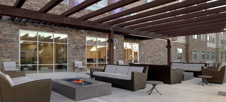 奇诺岗智选假日套房酒店(Holiday Inn Express & Suites Chino Hills)图片