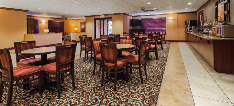 瀑布贝斯特韦斯特优质套房酒店(Best Western Plus Cascade Inn  Suites)图片