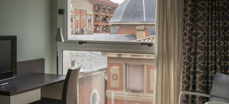 洛格罗尼奥城酒店(Hotel Ciudad de Logroño)图片