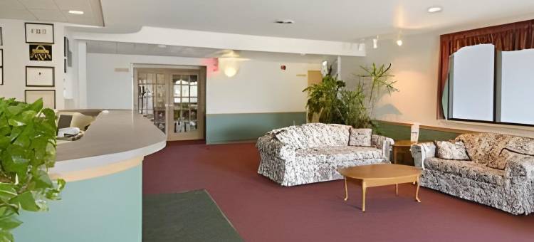 尼纳戴斯酒店(Days Inn by Wyndham Neenah)图片