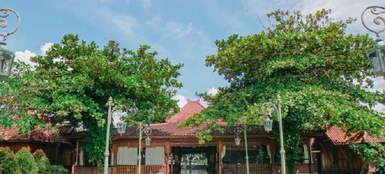 OYO-1347乔格洛加鲁特伊斯兰小屋(OYO 1347 Joglo Garut Cottage Syariah)图片