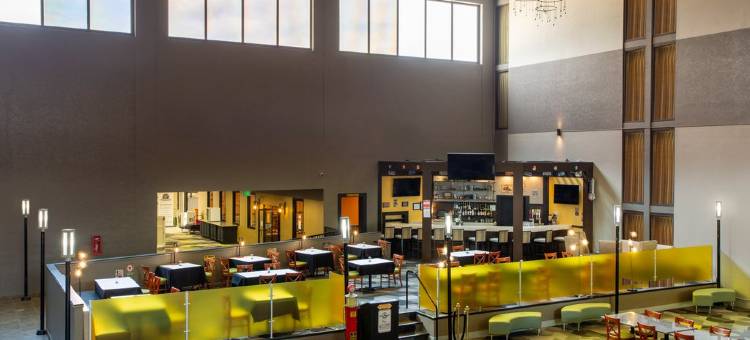 假日酒店摩根敦 - 雷丁区 by IHG(Holiday Inn Morgantown - Reading Area)图片