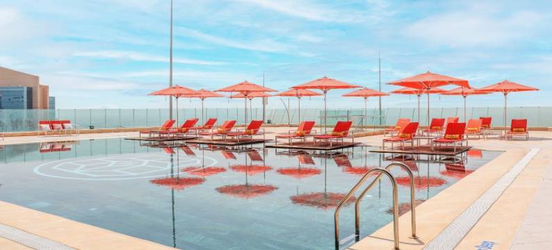 宾利豪华套房酒店(The Bentley Luxury Hotel & Suites)图片
