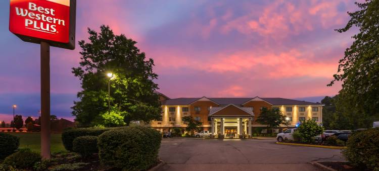 乔治敦商务中心贝斯特韦斯特优质酒店(Best Western Plus Georgetown Corporate Center Hotel)图片