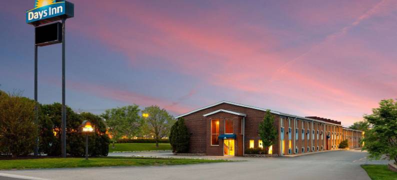 温德姆戴斯酒店罗克福德 I-90 娱乐场区(Days Inn by Wyndham Rockford I-90 Casino District)图片