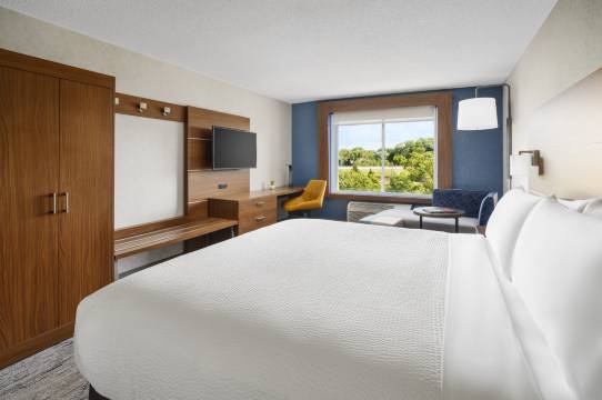 伊朗德阔伊特智选假日酒店(Holiday Inn Express ROCHESTER NE - IRONDEQUOIT by IHG)