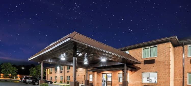 费尔蒙特速8酒店(Super 8 by Wyndham Fairmont)图片