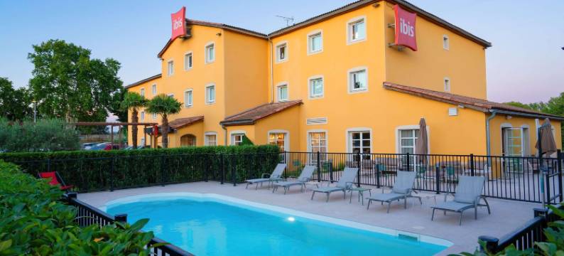 马诺斯克卡达拉舍宜必思酒店(Ibis Manosque Cadarache)图片