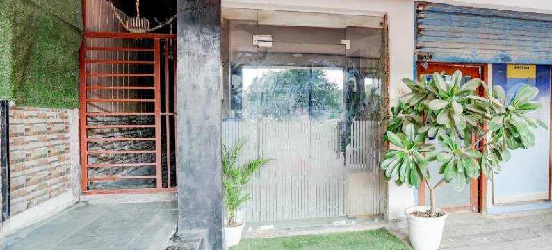 Collection O the Grand Palace Hotel & Banquet图片