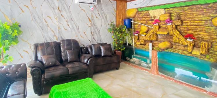 MVA Hotel Cafe and Resto Mitra RedDoorz图片