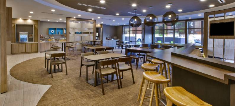 匹兹堡巴特勒中城SpringHill Suites酒店(SpringHill Suites Pittsburgh Butler/Centre City)图片
