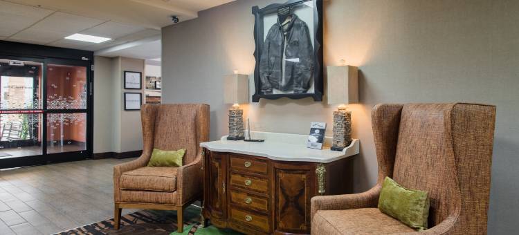 卡利维尔I-75/科夫湖州立公园希尔顿欢朋酒店(Hampton Inn Caryville-I-75/Cove Lake State Park)图片