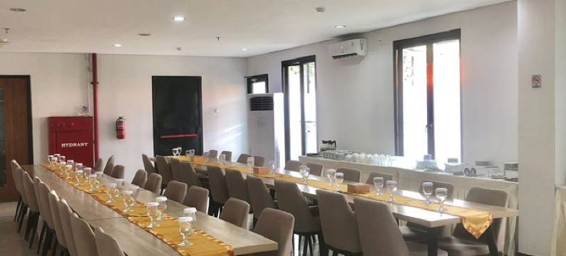 萨拉克住宿集团阿兹卡酒店(Azka Hotel by Salak Hospitality)图片