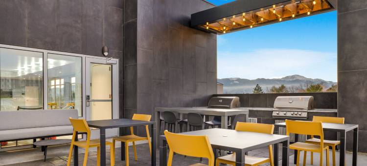 科罗拉多斯普林斯机场希尔顿惠庭套房酒店(Home2 Suites by Hilton Colorado Springs Airport)图片