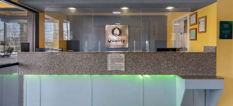 都柏林品质套房酒店(Quality Inn & Suites Dublin)图片