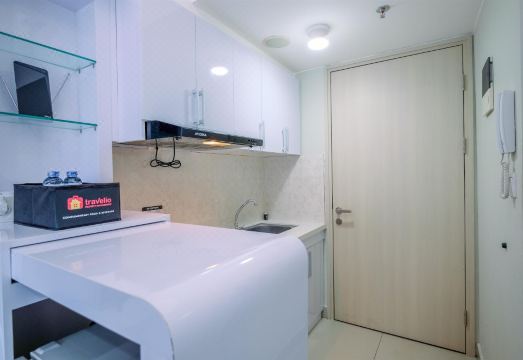 Nice and Comfy Studio at Springlake Summarecon Apartment Hotel Overview