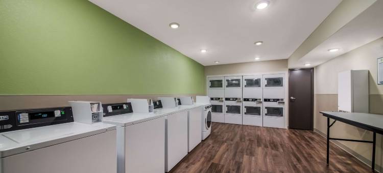 伍德斯普林套房因弗内斯(WoodSpring Suites Inverness)图片