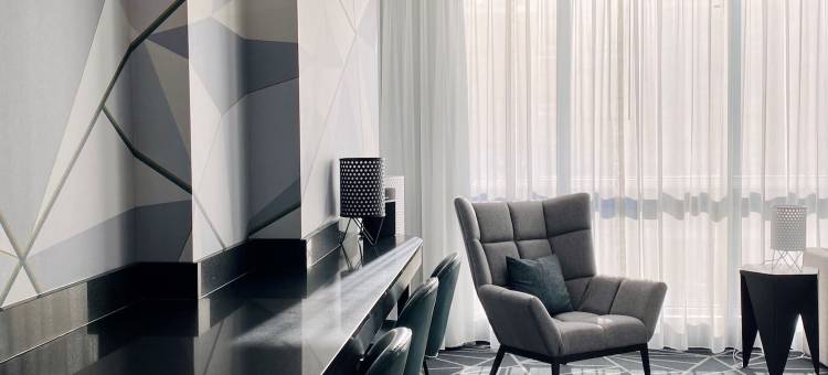 蒙特利尔华威水晶酒店(Warwick Le Crystal Montreal)图片