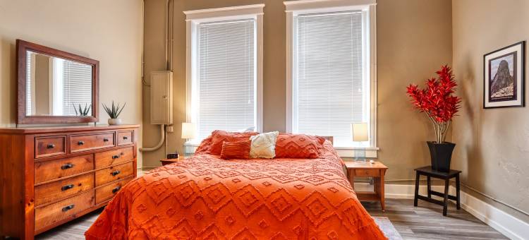 Downtown Oasis with Unique Amenities - Cozy Modern Industrial图片